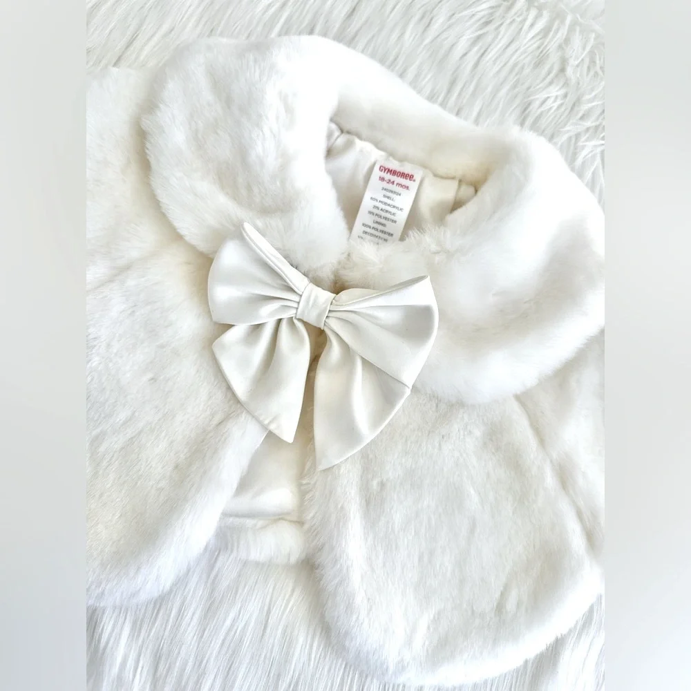 LUXURY FUR CAPELET